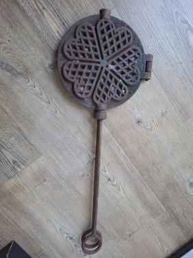 Gietijzeren wafelijzer