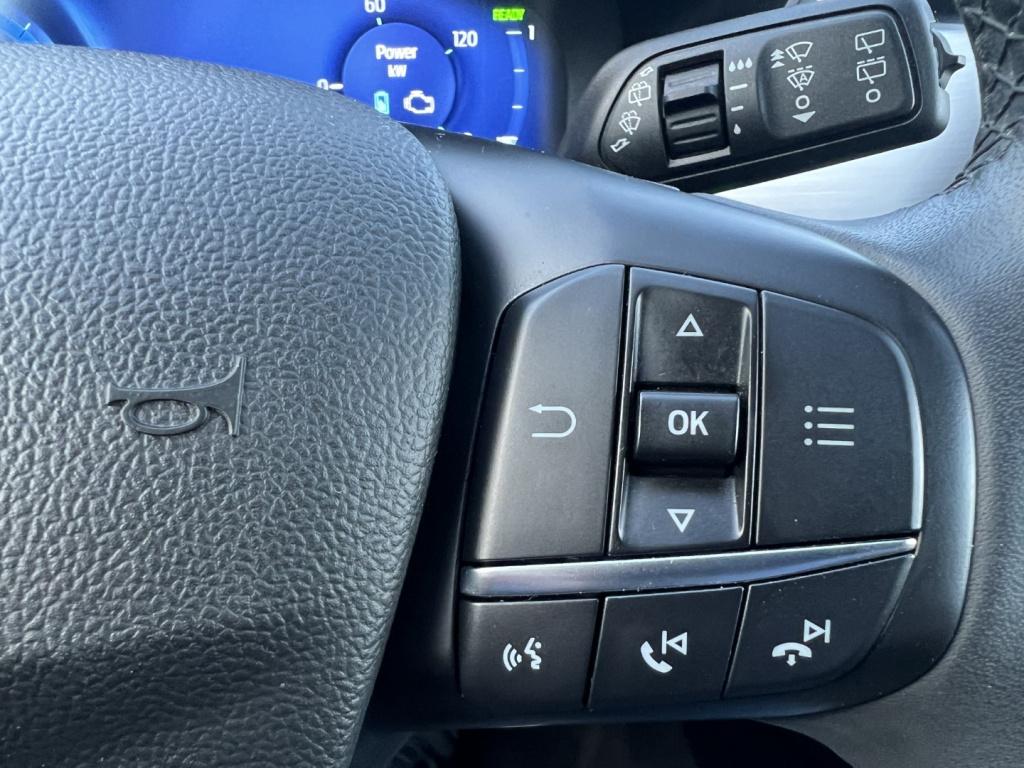 Ford Kuga 2.5 phev e-cvt 225pk titanium , voorruitverwaming , adaptive cc ,