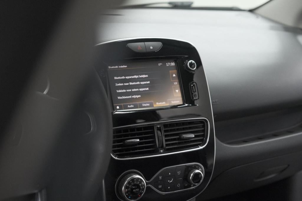 Renault Clio tce 90 zen | navigatie | parkeersensoren | climate control