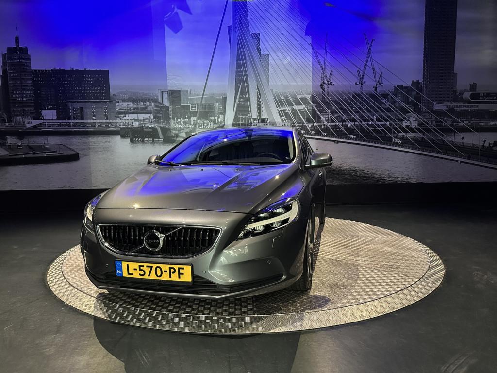Volvo V40 1.5 t2 inscription *clima*navi*camera*
