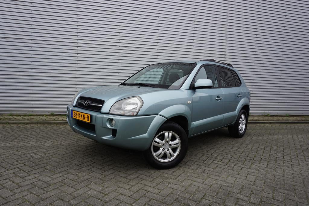 Hyundai Tucson 2.0i style executive climate / navi / cruise / elektr. ramen