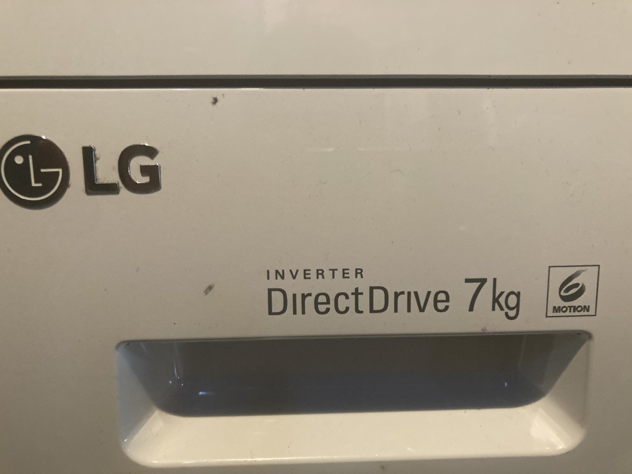 Wasmachine, LG 7 kg 1400 toeren invertor motor.   storingcode!