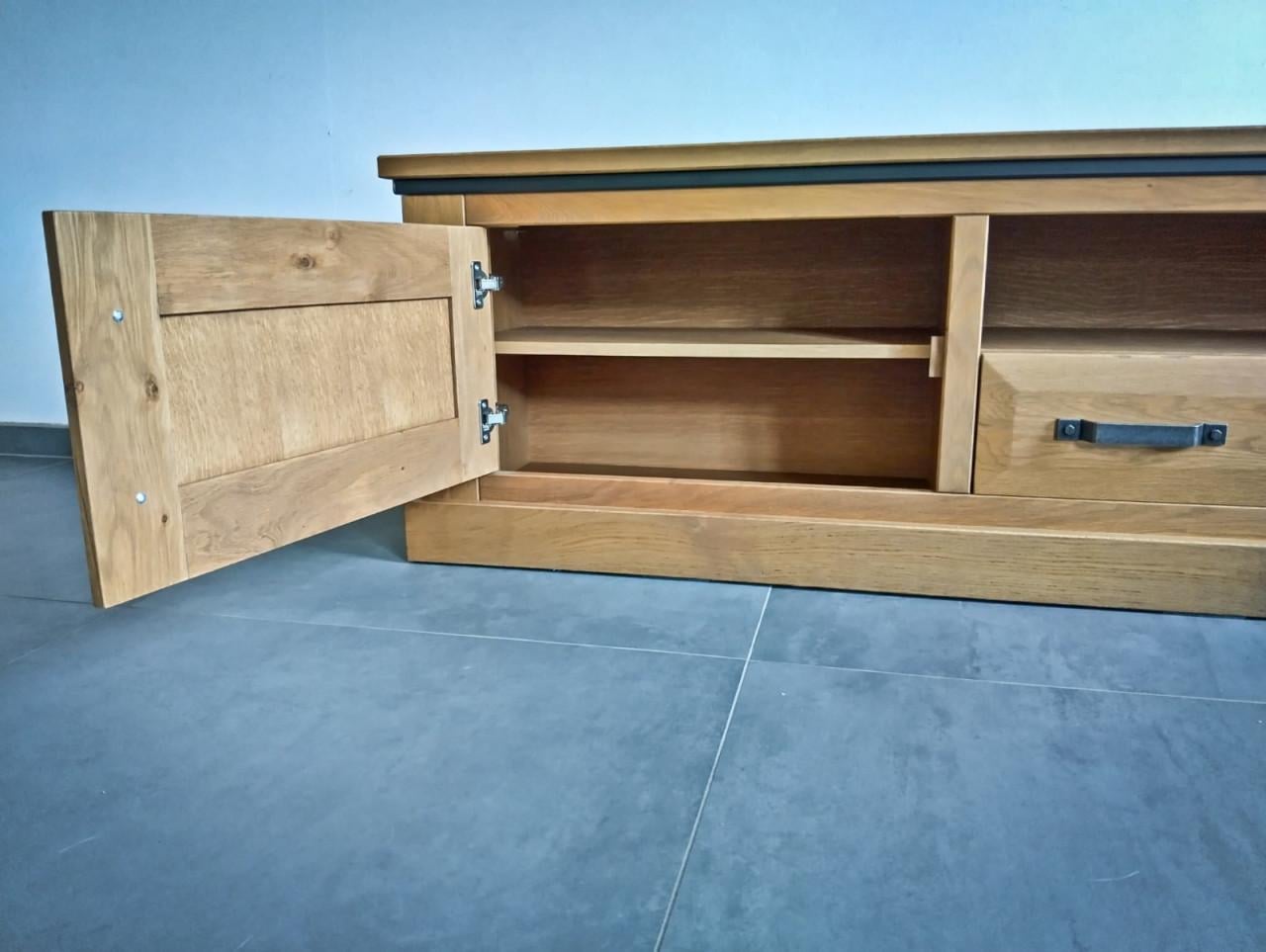 Eiken TV-dressoir Van der Drift