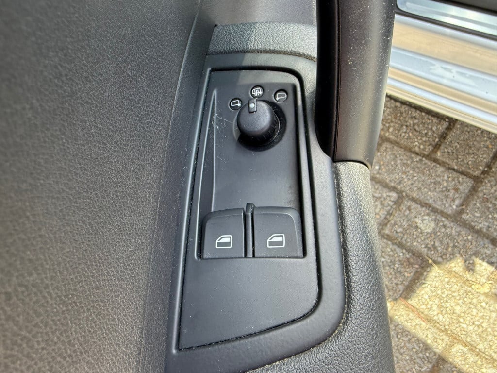 Audi A1 1.2 tfsi attraction pro line business