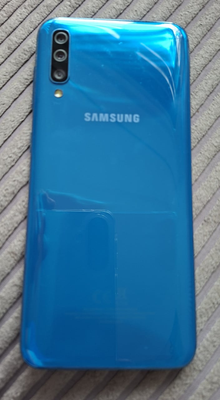 Samsung A50, zeer nette staat