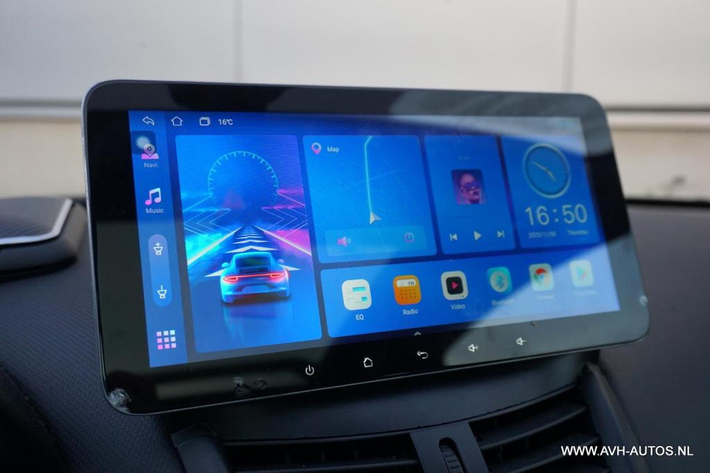 Peugeot 207 1.6-16v t féline