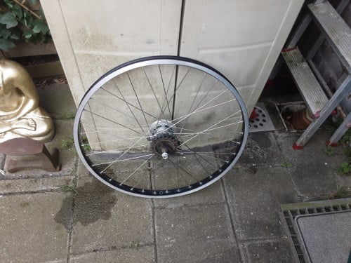 26 x 1,75 inch nexus achterwiel, 4 speed, rollerbrake rem