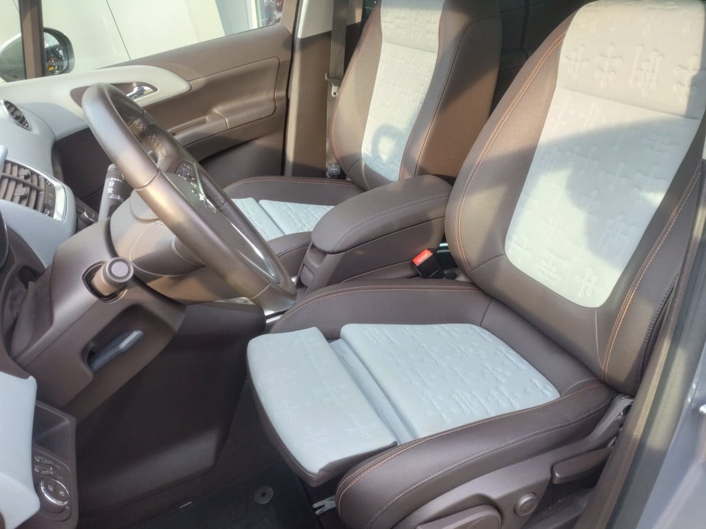 Opel Meriva 1.4i turbo cosmo