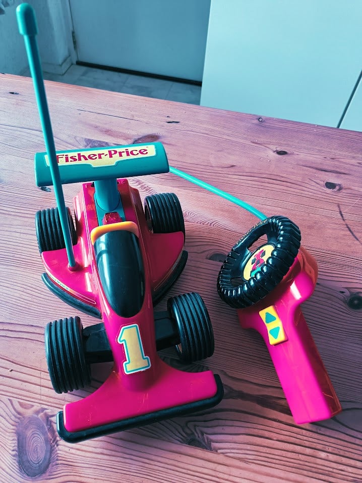 Raceauto  Fisher-Price Jaren '90 Retro Speelgoed met Afstandsbediening