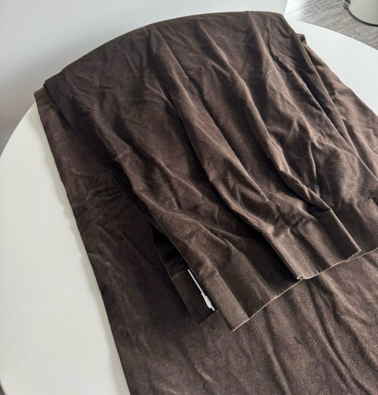 Mooie bruine velours gordijnen 2 stuks