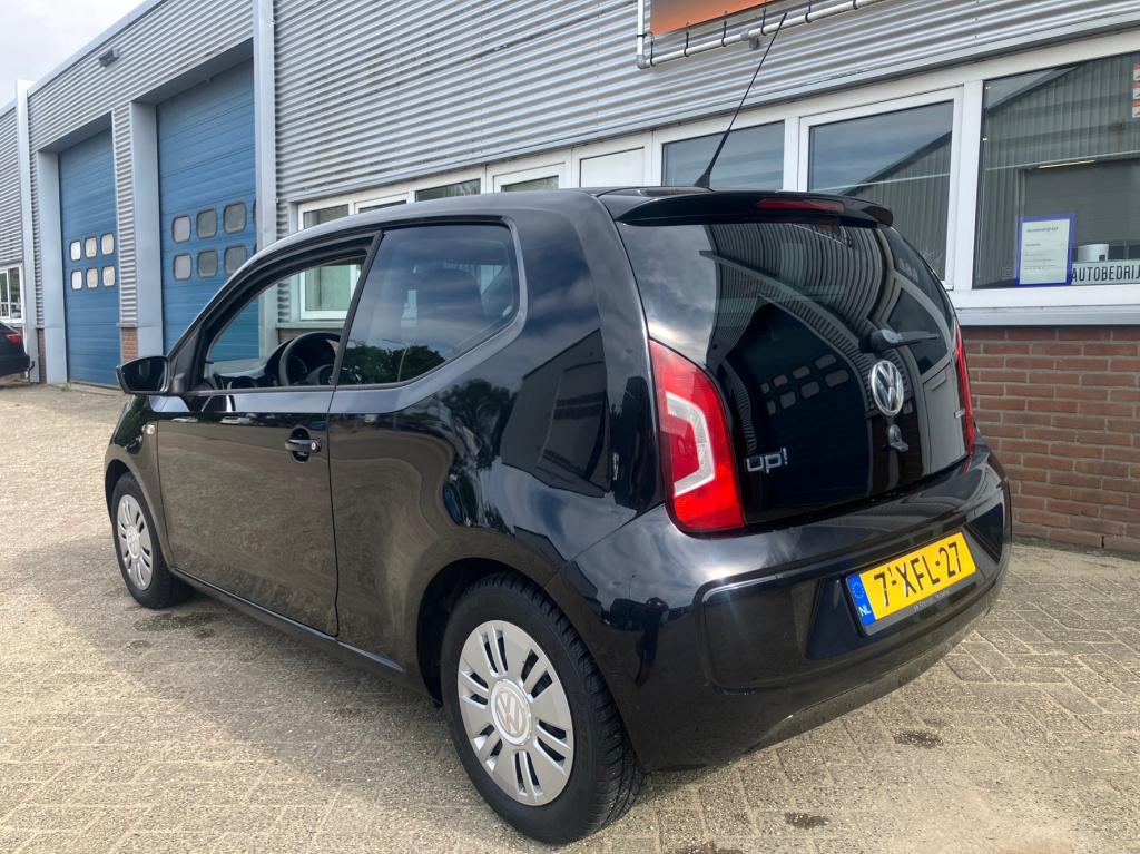 Volkswagen UP! 1.0 move up! bluemotion