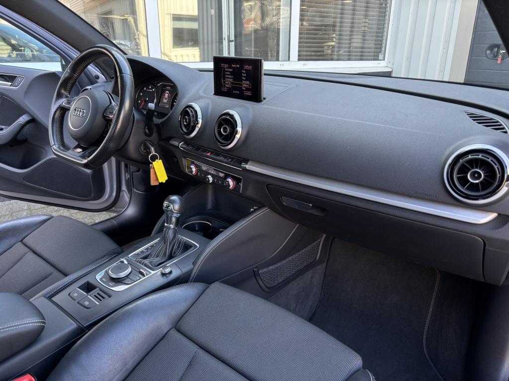 Audi A3 limousine 1.4 tfsi cod ambition pro line s