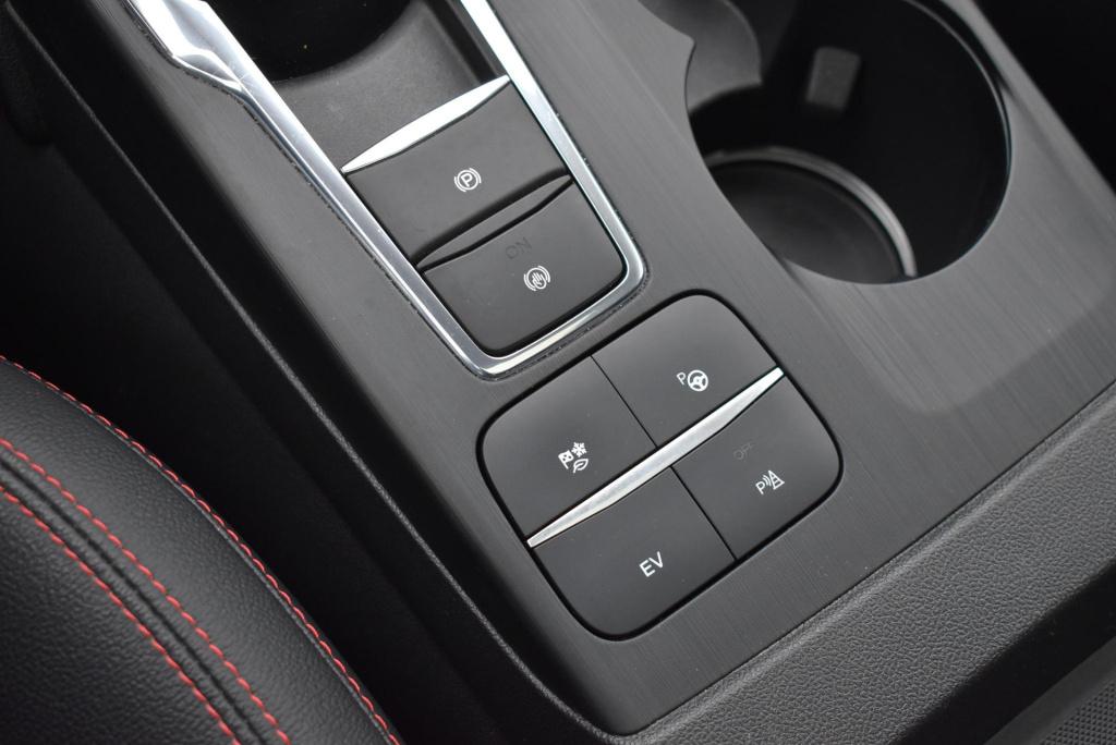 Ford Kuga 2.5 phev st-line x | climate control | adaptieve cruise control |