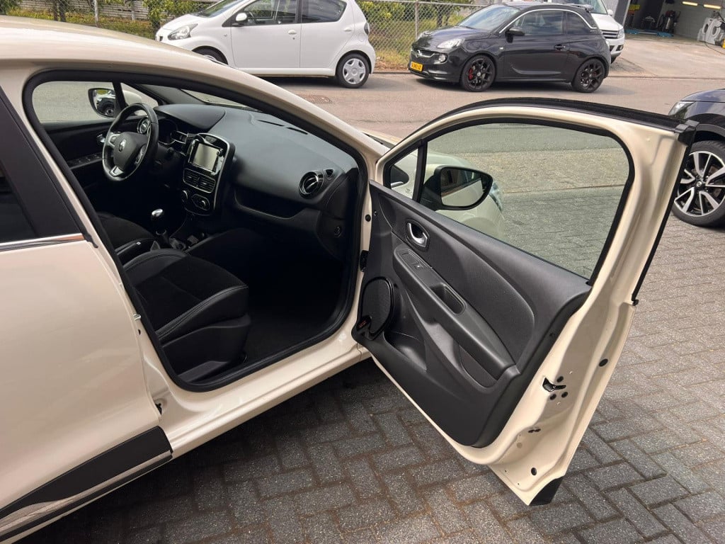Renault Clio 0.9 tce limited