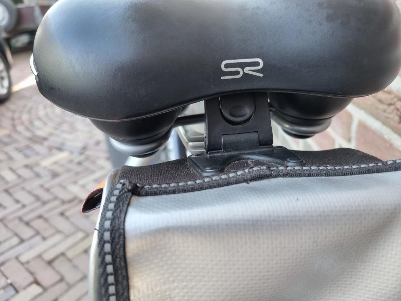 Gazelle fietstasje – zadeltas inclusief inhoud