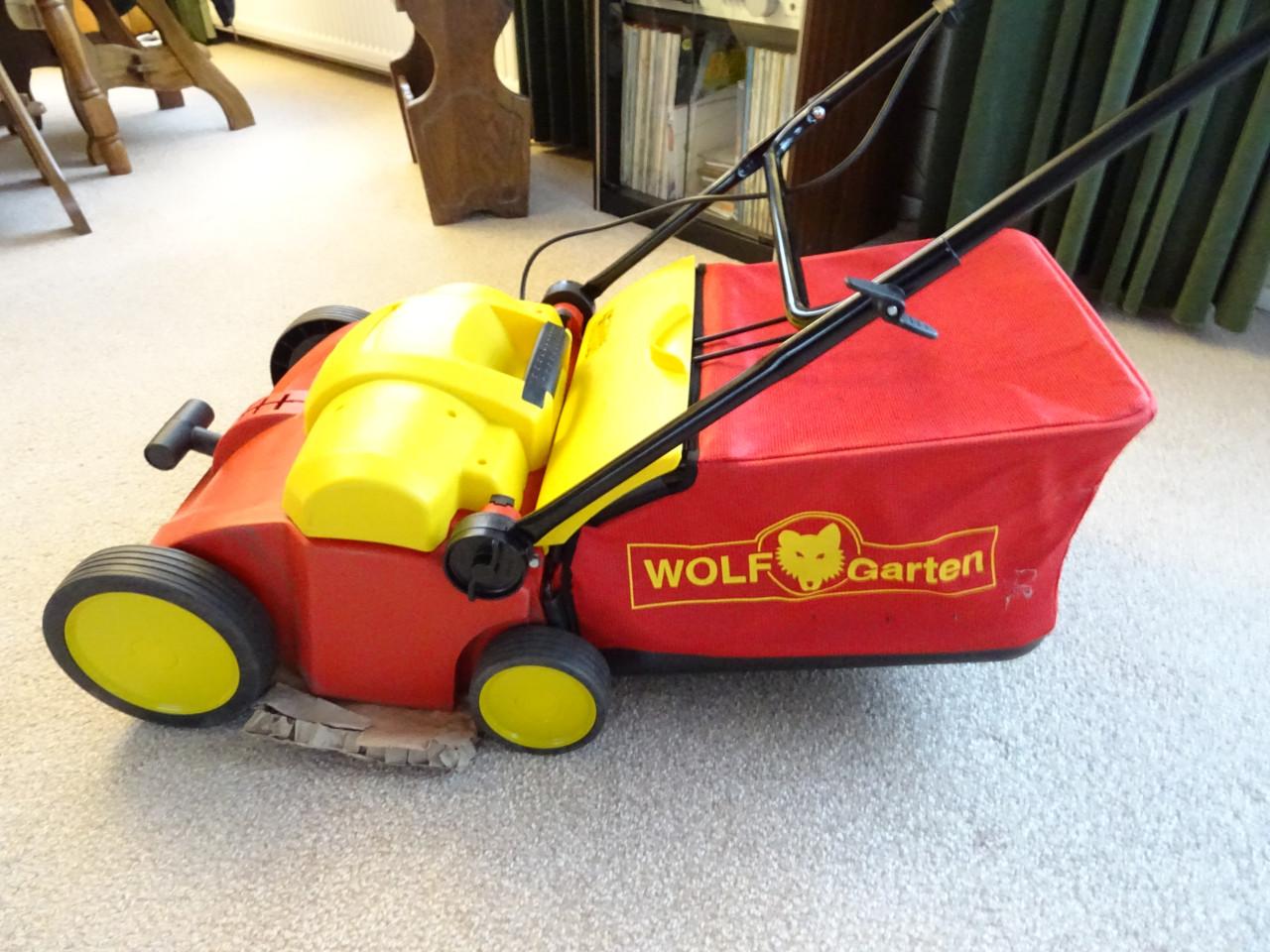 Wolf Campus 1000 V   Verticuteer machine voor  € 85,00