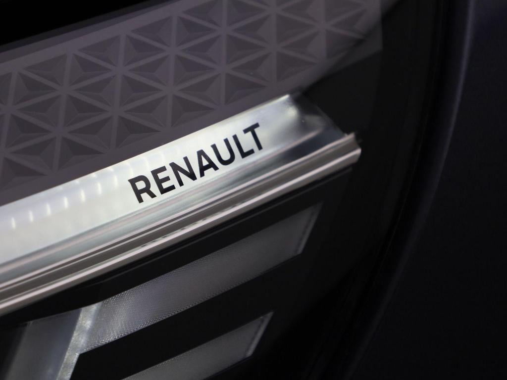 Renault Megane E-tech estate 1.6 plug-in hybrid 160 business edition one | 