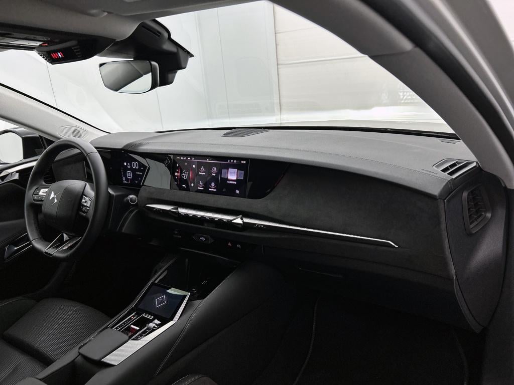 Ds Ds 4 130pk automaat etoile | rijklaar | alcantara | elek. stoelverstelli