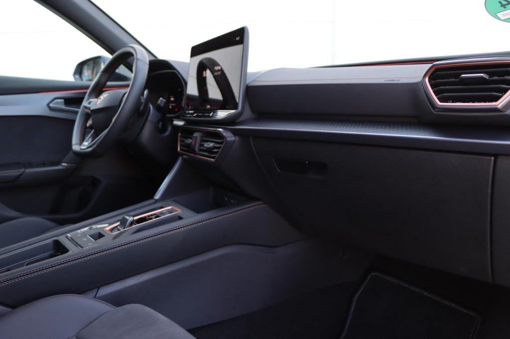 Cupra Formentor 1.5 tsi e-hybrid business 204pk dsg6