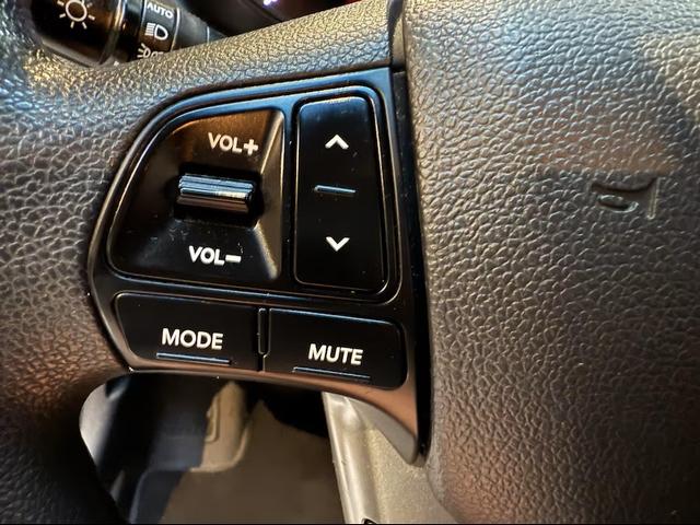 Kia Rio 1.2 cvvt airco | cruise | trekhaak | bluetooth | nap etc.