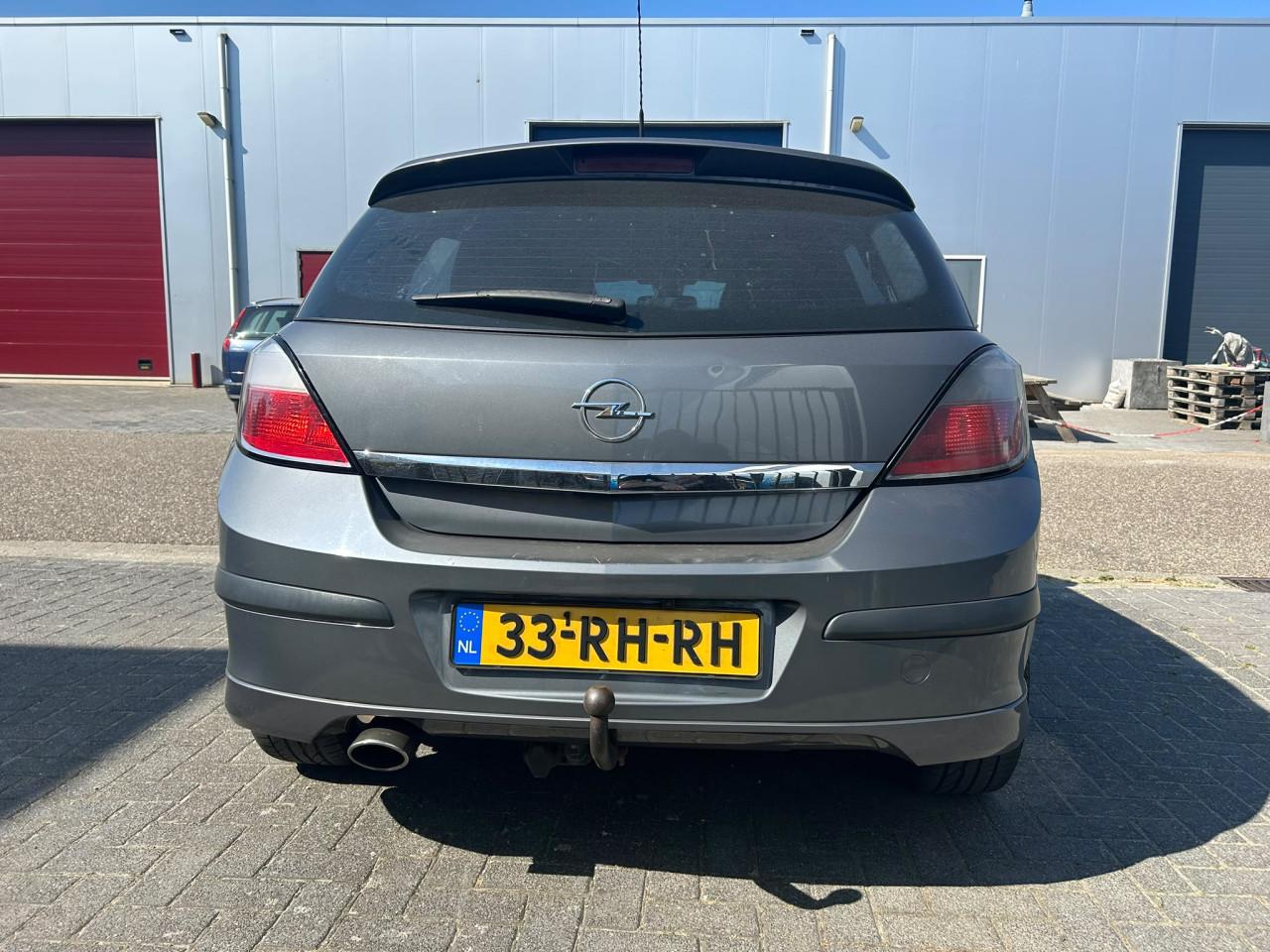 Opel Astra 2.0 T Sport | 245 PK | Nieuw Motorblok | Bi-xenon | CarPlay