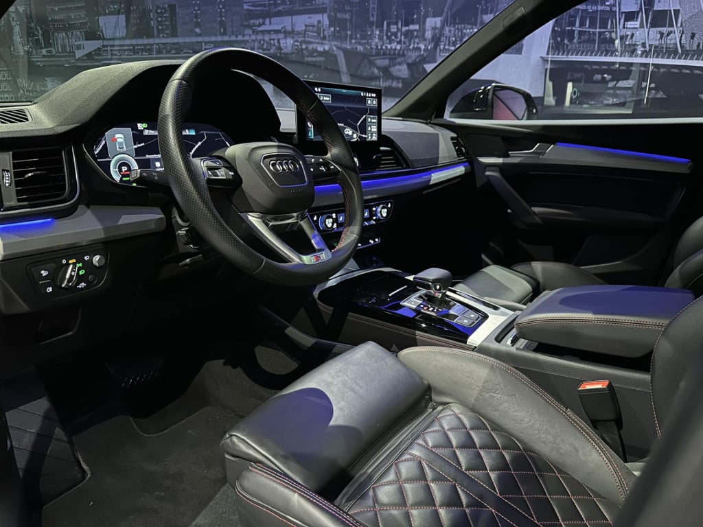 Audi Q5 55 tfsi e quattro competition *luchtvering*hud*pano*b&o*