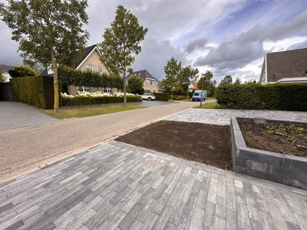 ✅ Oprit aanleggen – de scherpste prijs! 💶🧱🚗