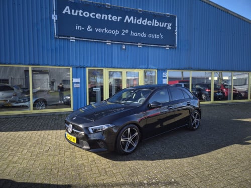Mercedes A-KLASSE 200 Launch Edition Premium Plus bj:2018 panoramadak