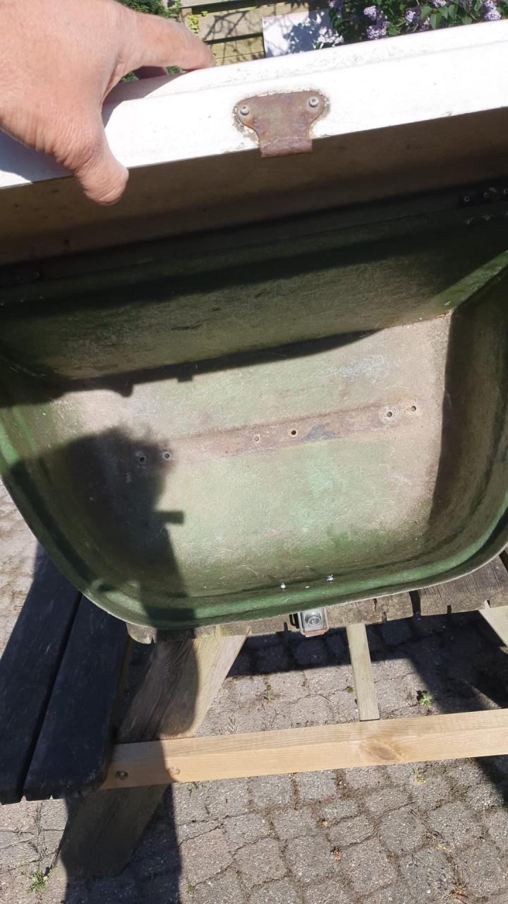 Disselbak / Disselkist voor aanhanger polyester