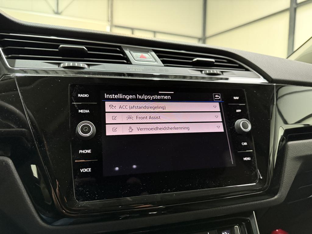 Volkswagen Touran 7p 1.5 tsi 150pk dsg highline | acc | full led