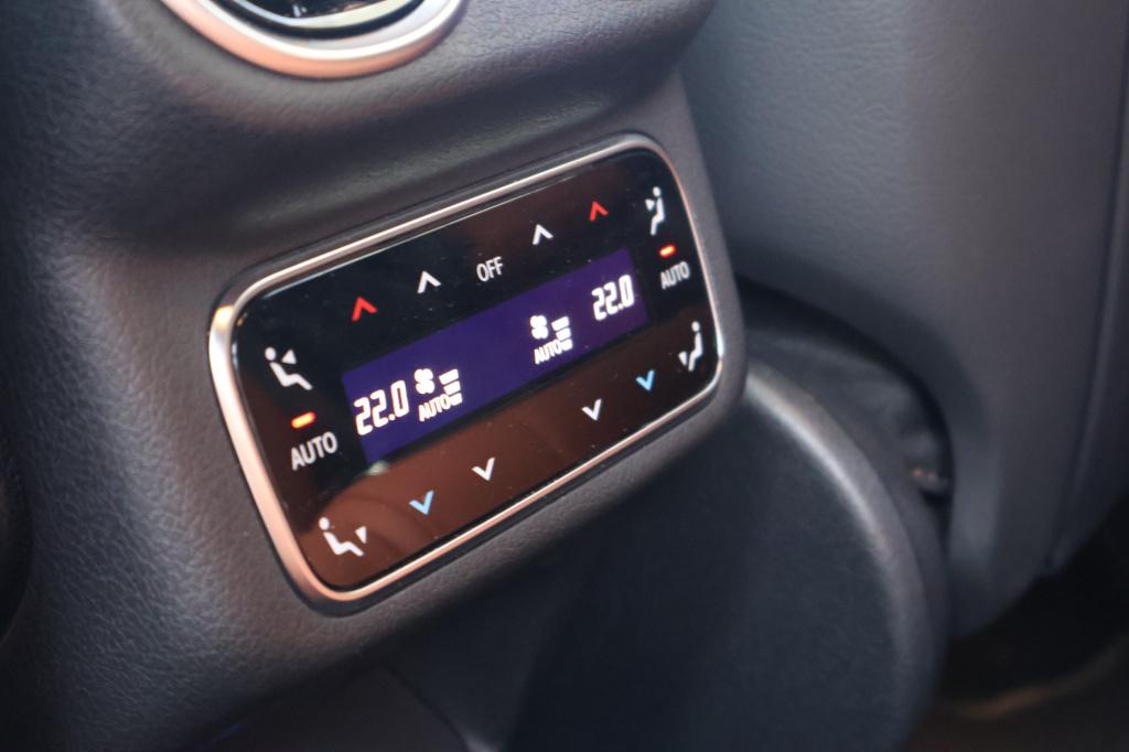 Mercedes-Benz Glc coupé 400e 4matic amg line i luchtvering i meesturende ac