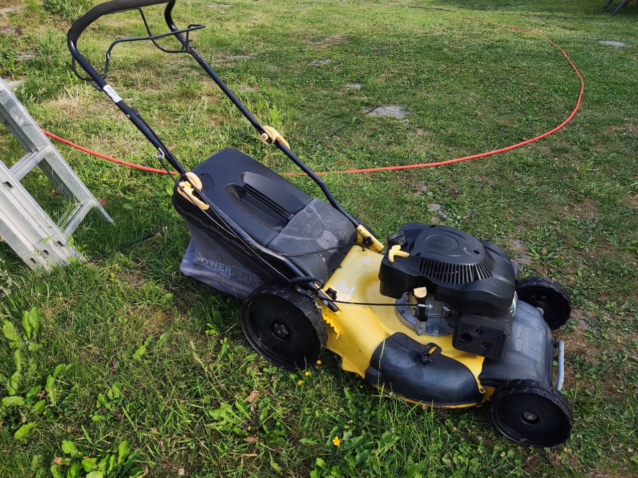 Benzine grasmaaier Power Plus POWXG60220 51cm