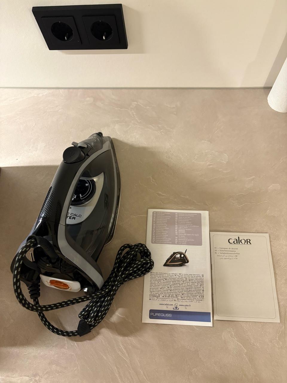 Calor puregliss stoomstrijkijzer