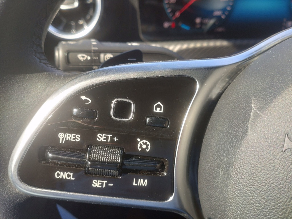 Mercedes-Benz Cla shooting brake 180 business sol. | automaat