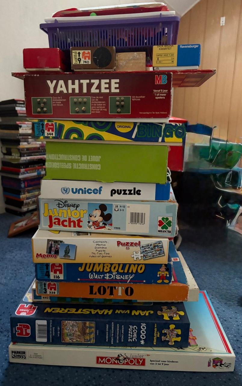 Diverse spellen en puzzels - alles in 1 koop