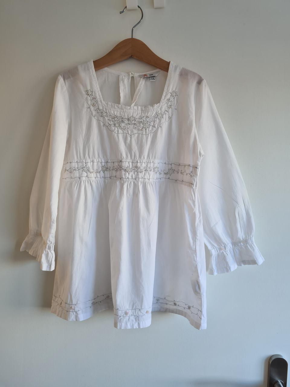 CVS Kids mooi en apart wit blousje  Maat 128