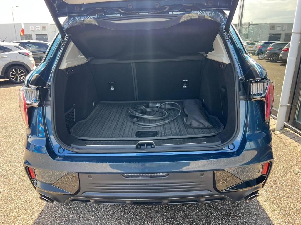 Lynk & Co 01 1.5 261pk phev 7dcth , panoramadak , adaptive cc , carplay