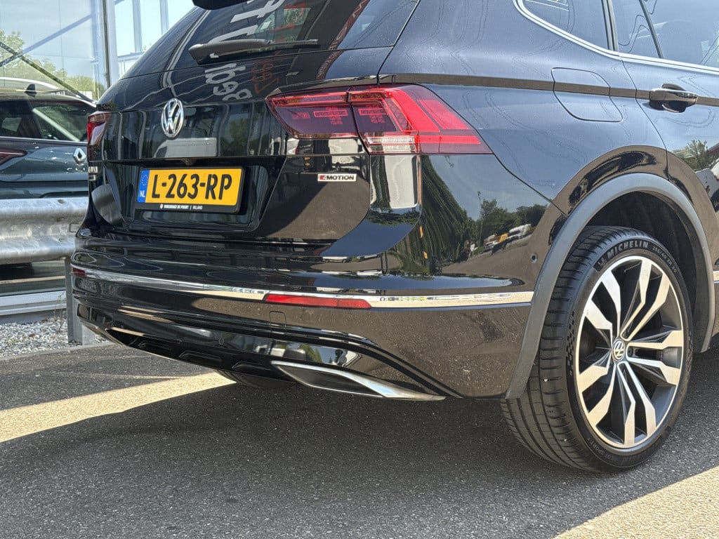 Volkswagen Tiguan Allspace 2.0 tsi 4motion highline business r 7p. | btw au