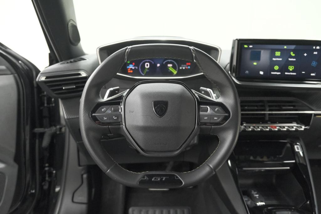 Peugeot 2008 puretech 130 eat8 gt | camera | apple carplay | parkeersensore