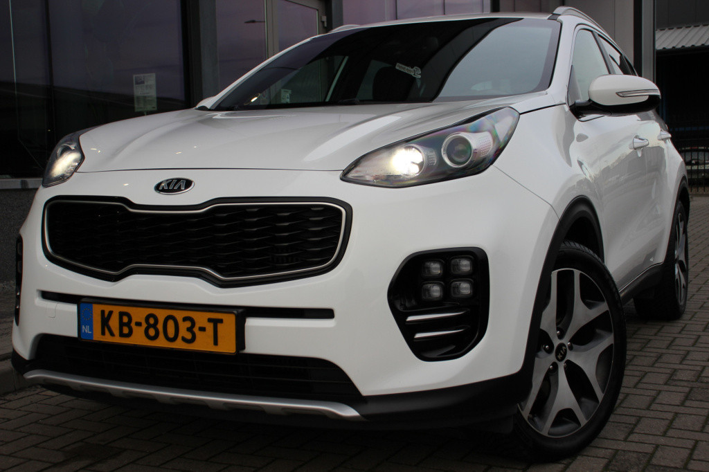 Kia Sportage 1.6 t-gdi gt-line first edition | leder | camera | trekhaak | 