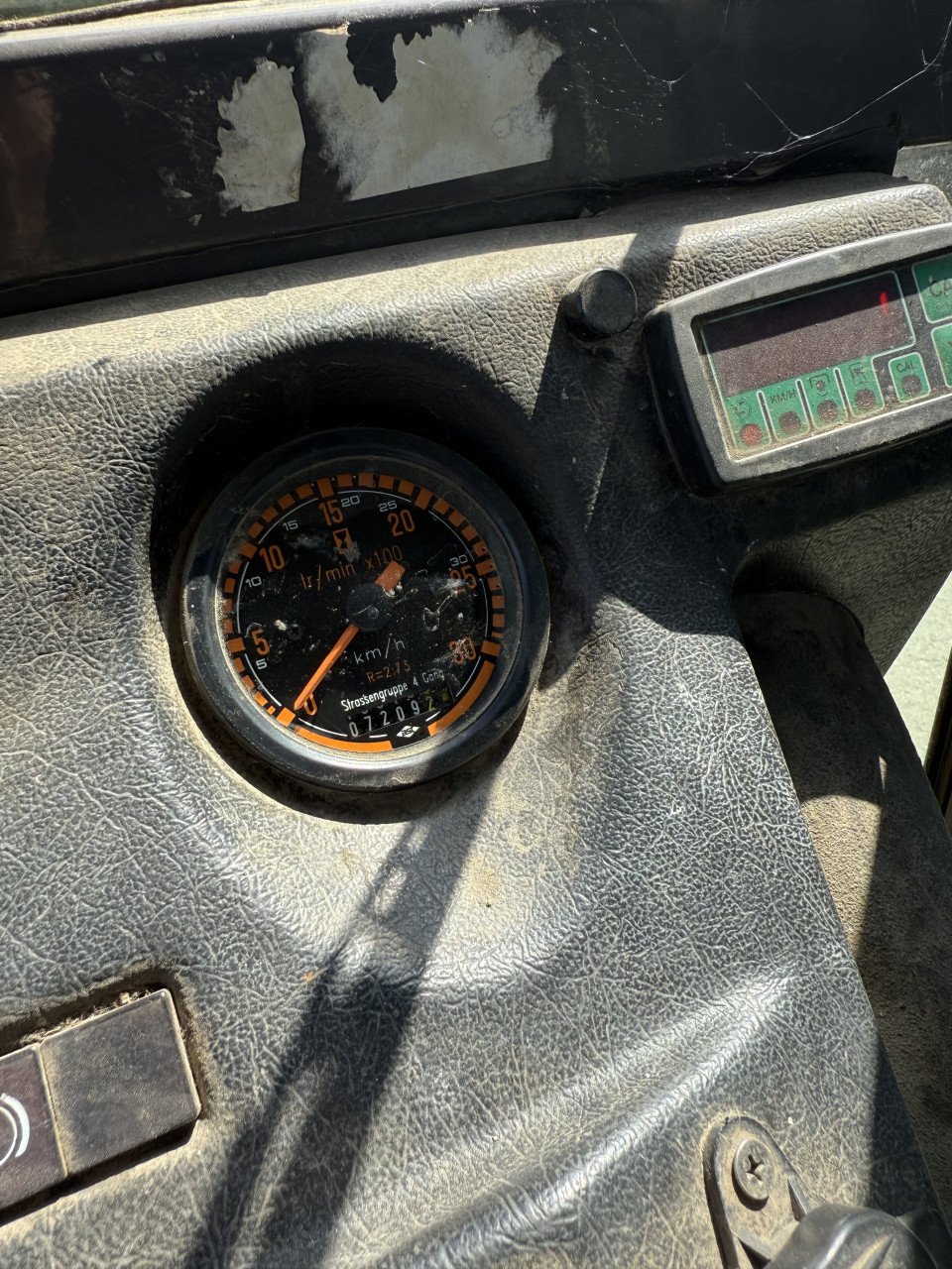 Smalspoor (fruitteelt) Renault Dionis 130