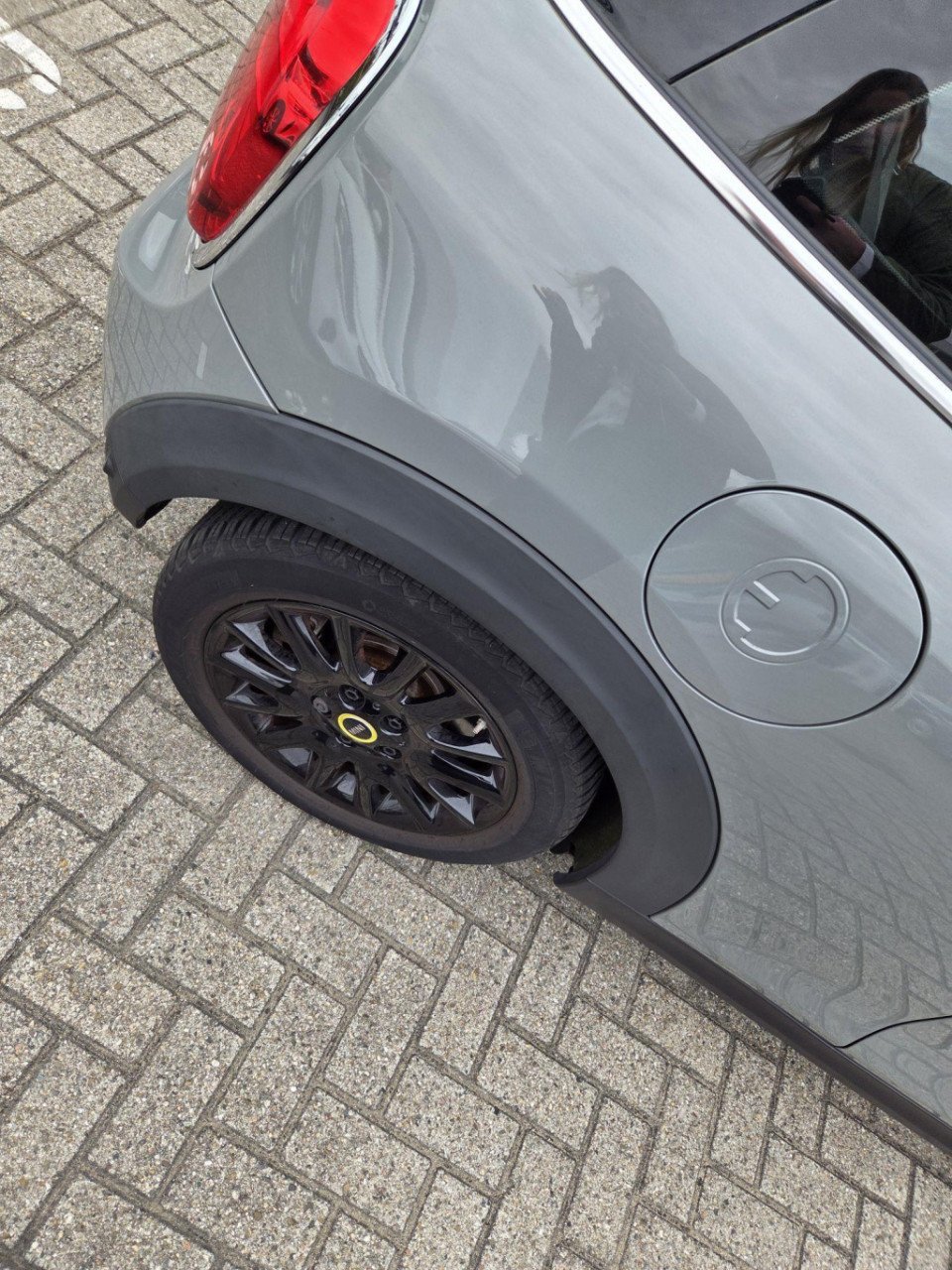 Mini Electric mini business edition 33 kwh | apple carplay & android auto |