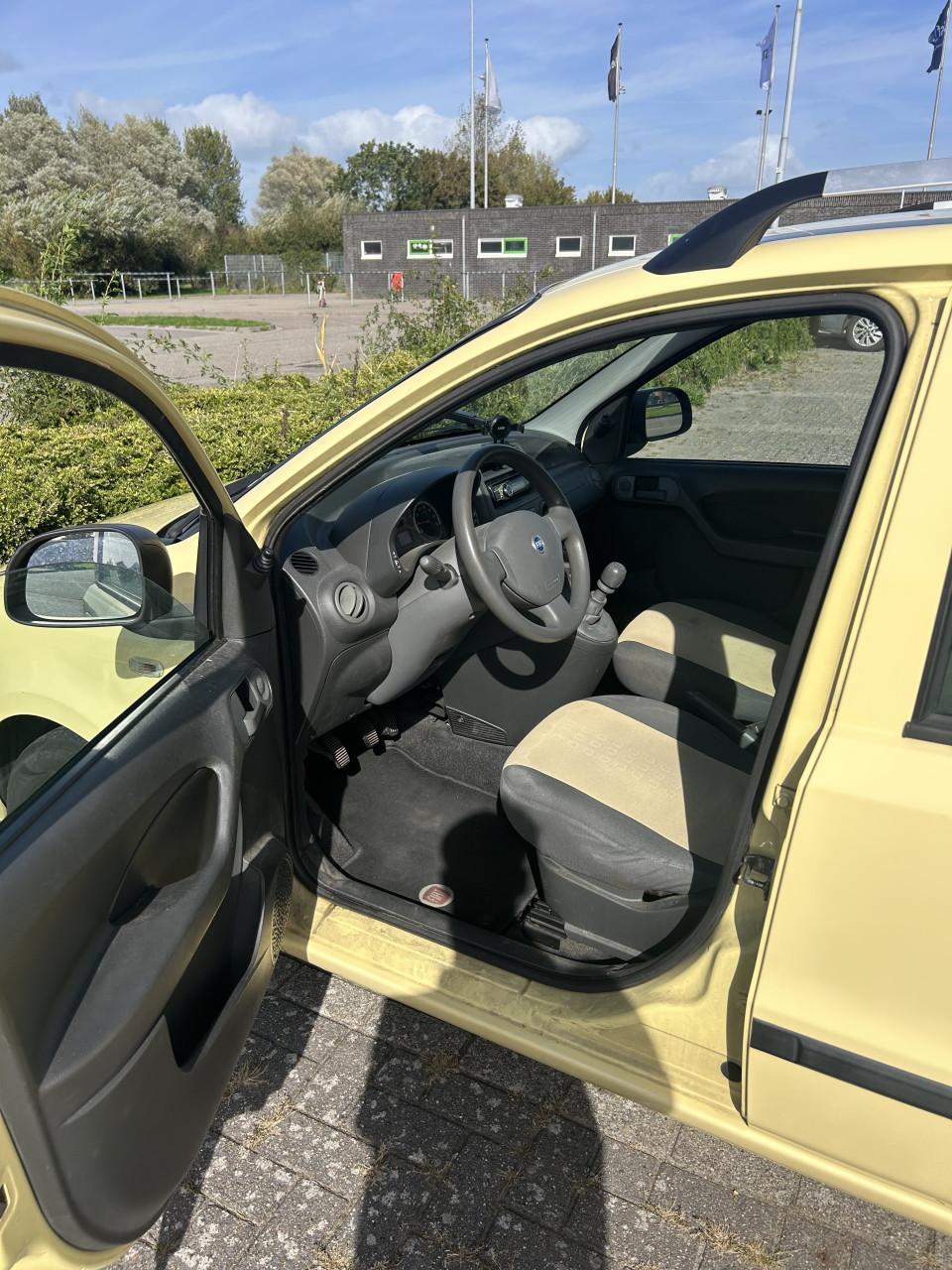 Fiat Panda 1.2 2012 Geel