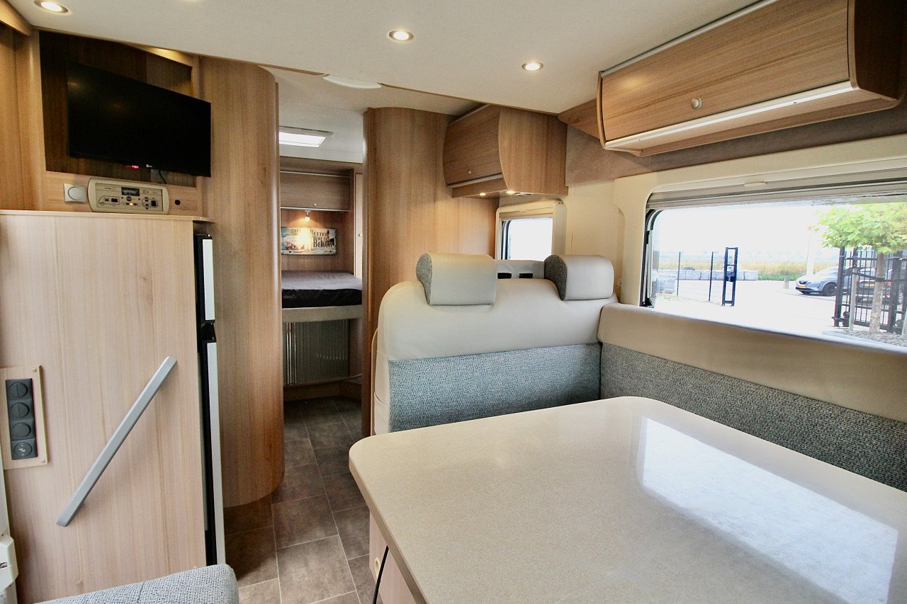 Bürstner Ixeo it 734 (Queensbed+Hefbed, met zeer veel opties!!!)