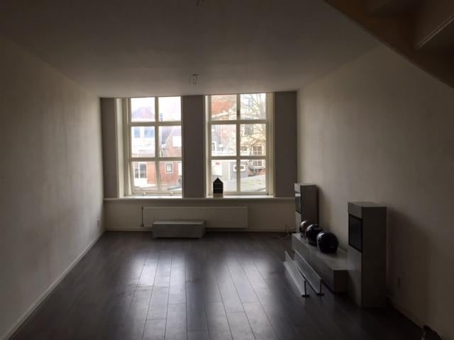 Te huur: ruim appartement  Hoge Molenstraat 16A Zierikzee