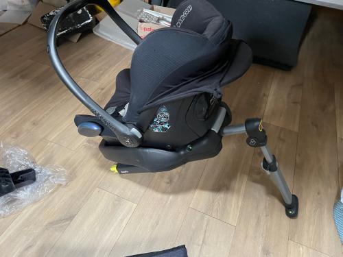Maxicosi met isofix houder
