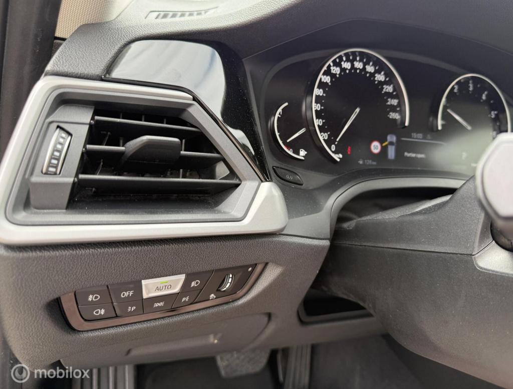 BMW 3-serie touring 320i high executive edition