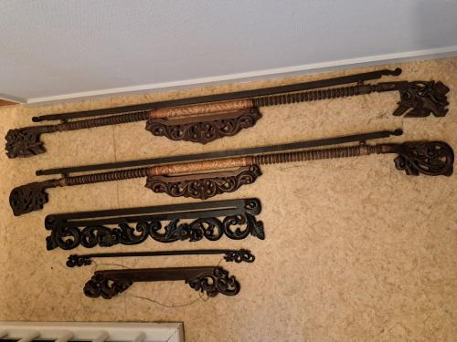 Hanger voor batik of  ikat doeken