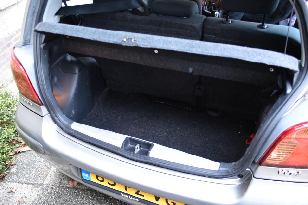 Toyota Yaris 1.3 VVT-I Airco/APK tot 24-1-2027