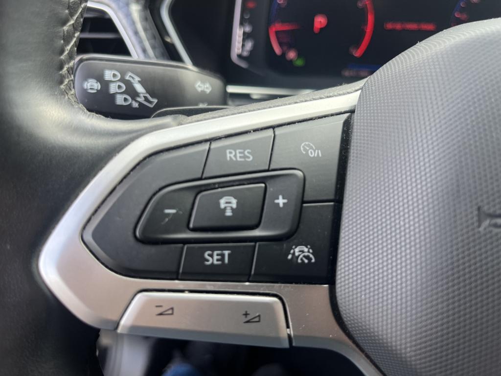 Volkswagen T-cross 1.0 tsi r-line